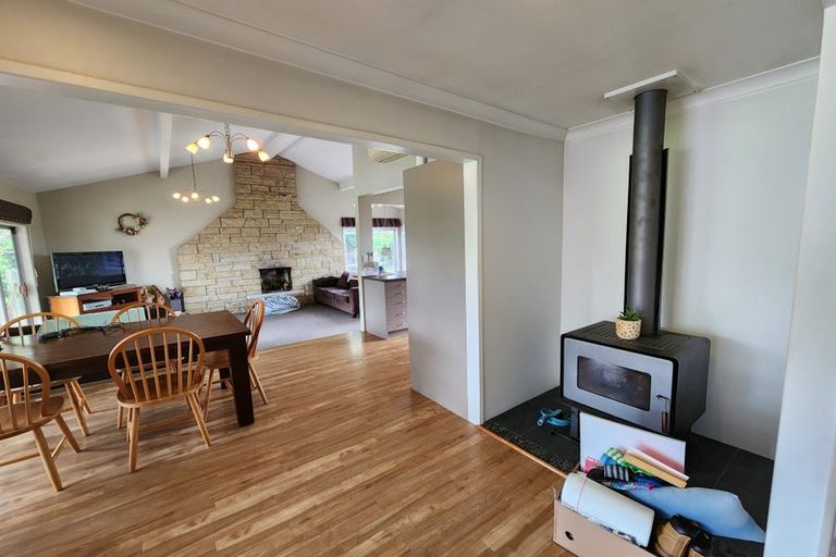 Photo of property in 115 Ross Street, Pirongia, 3802