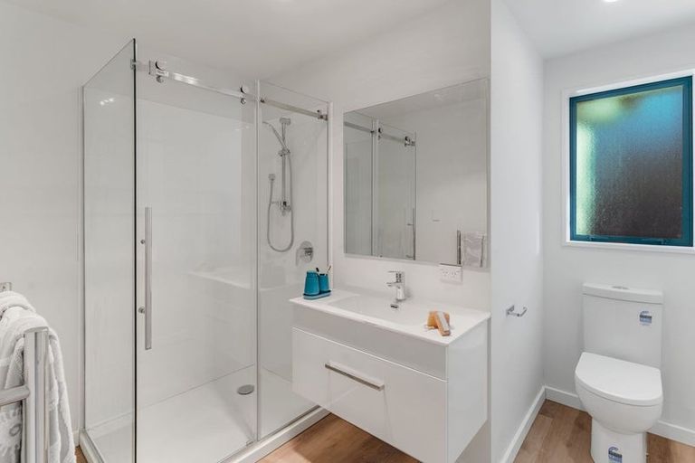 Photo of property in 10 Saint Thomas Place, Woolston, Christchurch, 8062