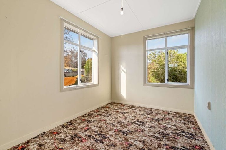 Photo of property in 14 Stuart Street, Owaka, 9535