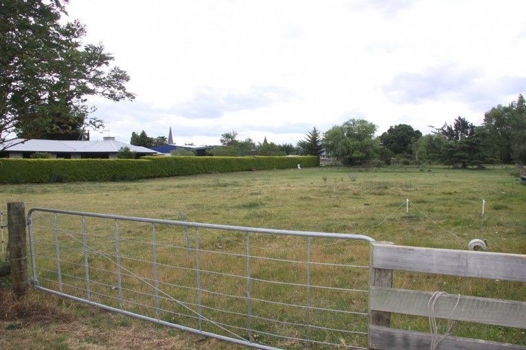 Photo of property in 31 Montrose Avenue, Culverden, 7392