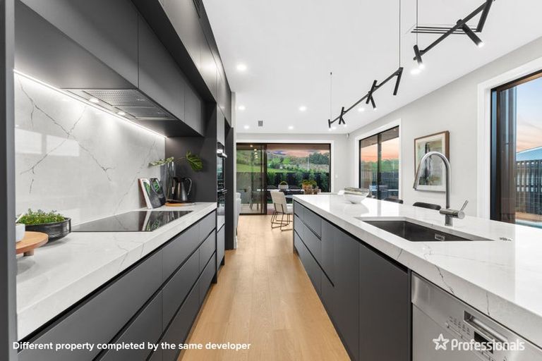 Photo of property in 13 Arawaru Avenue, Wainui, 0992