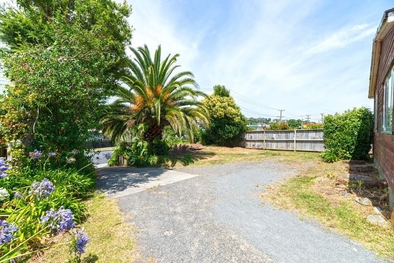 Photo of property in 130 Maraetai Drive, Maraetai, Auckland, 2018