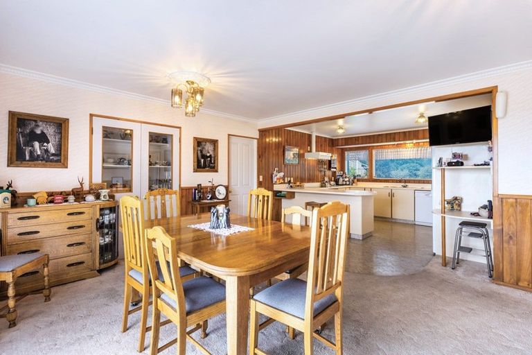 Photo of property in 119 Holyoakes Road, Kinloch, Taupo, 3377