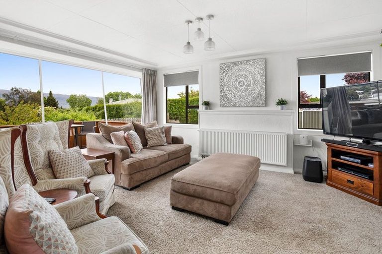 Photo of property in 2 Royal Terrace, Alexandra, 9320