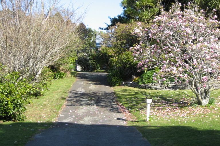 Photo of property in 11a Lismore Street, Strandon, New Plymouth, 4312