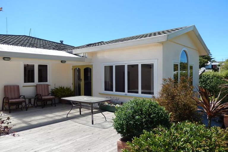 Photo of property in 114 Perth Street, Holmes Hill, Oamaru, 9401