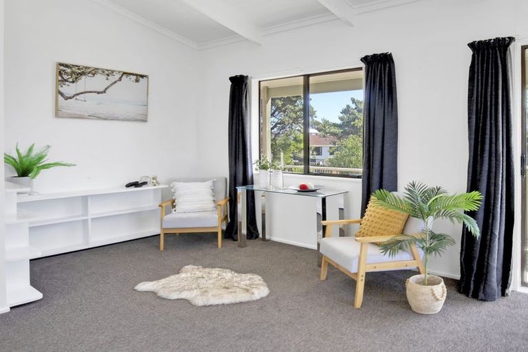 Photo of property in 6 Moki Street, Titahi Bay, Porirua, 5022