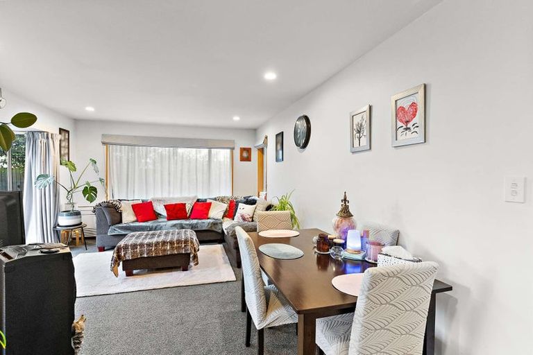 Photo of property in 2/38 Fenchurch Street, Redwood, Christchurch, 8051