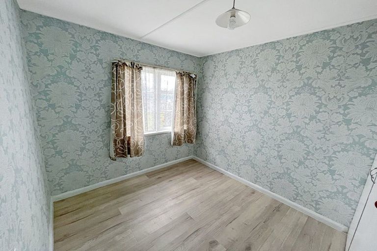 Photo of property in 1 Pilrig Place, Tokoroa, 3420