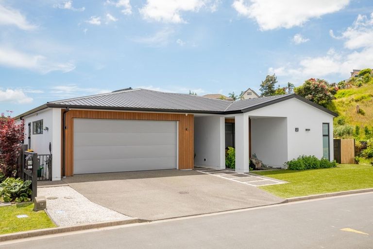 Photo of property in 46 Saint Pauls Drive, Brookfield, Tauranga, 3110