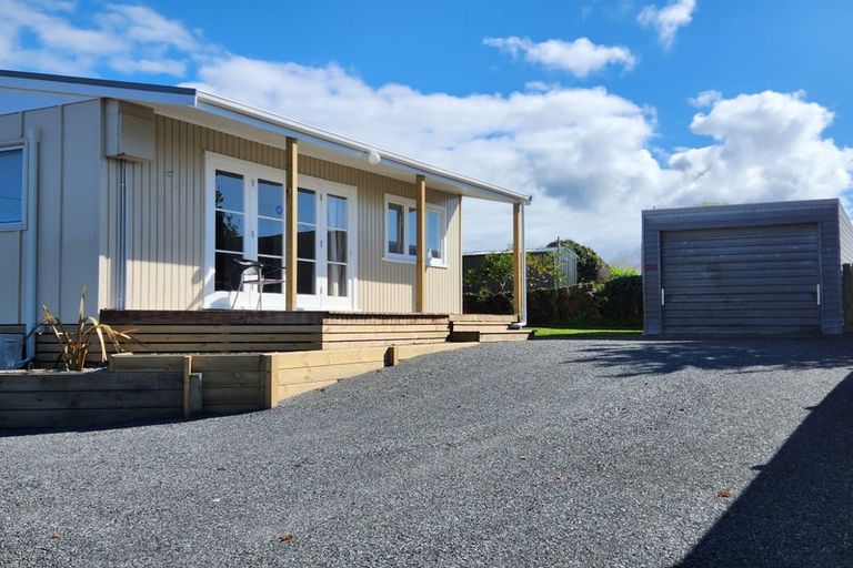 Photo of property in 47 Gray Avenue, Paraparaumu Beach, Paraparaumu, 5032