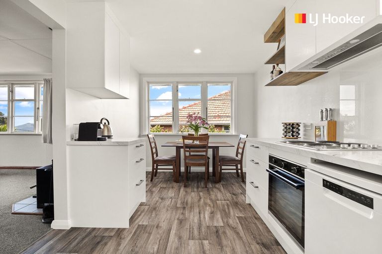 Photo of property in 18 Mooltan Street, Halfway Bush, Dunedin, 9010