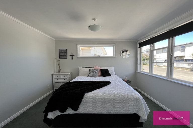 Photo of property in 15 Ilford Place, Awapuni, Palmerston North, 4412