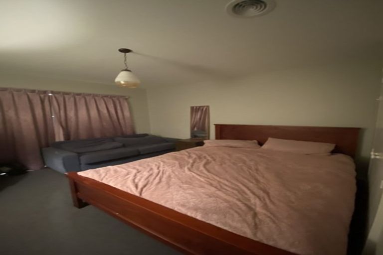 Photo of property in 1/49b Withells Road, Avonhead, Christchurch, 8042