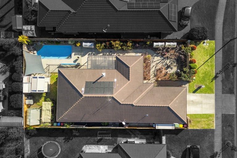 Photo of property in 120 Doncaster Drive, Papamoa Beach, Papamoa, 3118