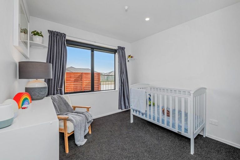 Photo of property in 76 Strauss Drive, Rolleston, 7614