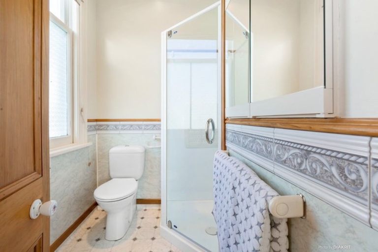 Photo of property in 29 Hobson Crescent, Thorndon, Wellington, 6011