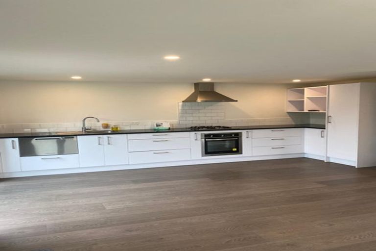 Photo of property in 10 Harania Avenue, Favona, Auckland, 2024