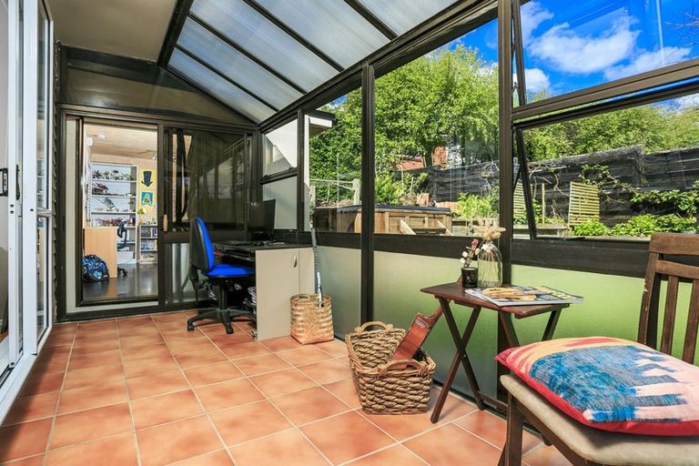 Photo of property in 2/8a Harley Road, Hauraki, Auckland, 0622