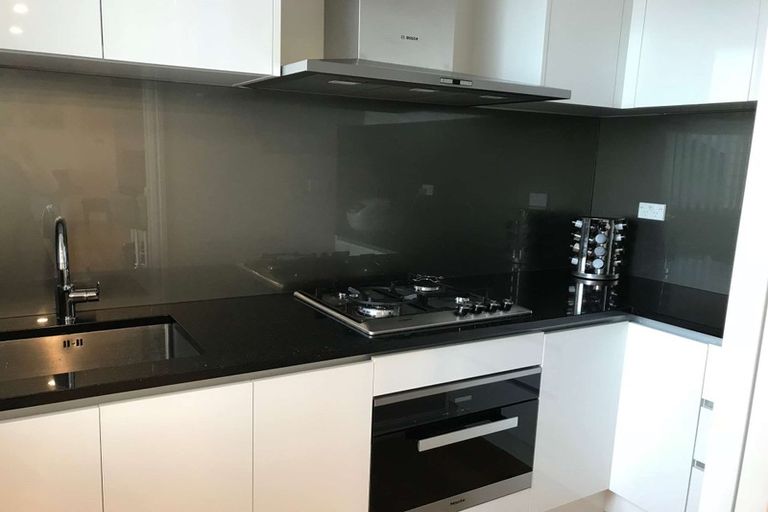 Photo of property in 27 Headland Drive, Long Bay, Auckland, 0630