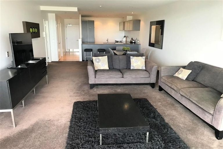 Photo of property in 303/7 Humber Street, Pandora, Napier, 4110