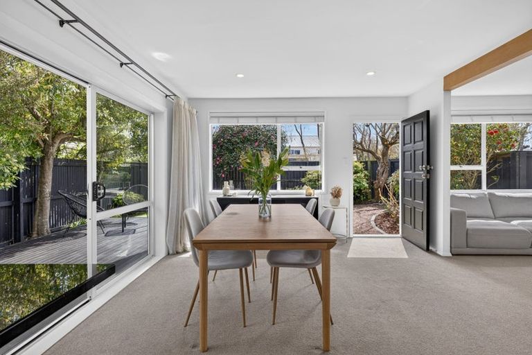 Photo of property in 2/21a Domain Terrace, Spreydon, Christchurch, 8024