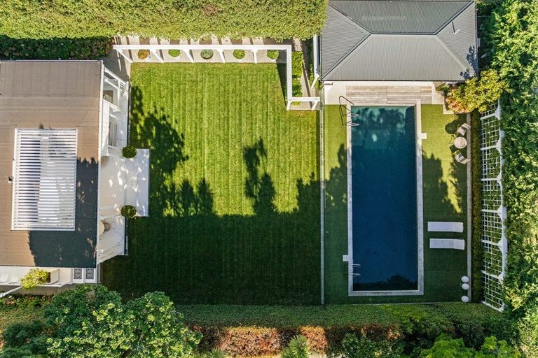 Photo of property in 38 Hamilton Road, Herne Bay, Auckland, 1011