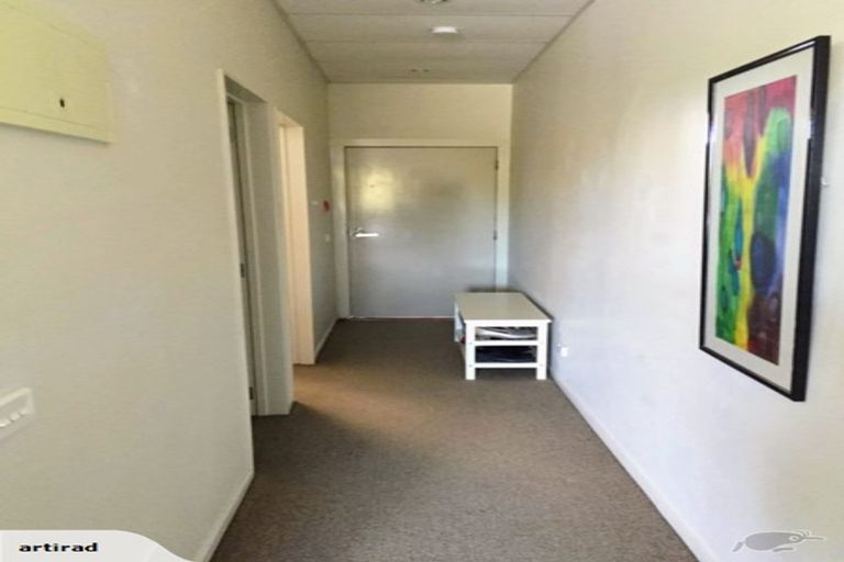 Photo of property in 9/28 The Avenue, Albany, Auckland, 0632