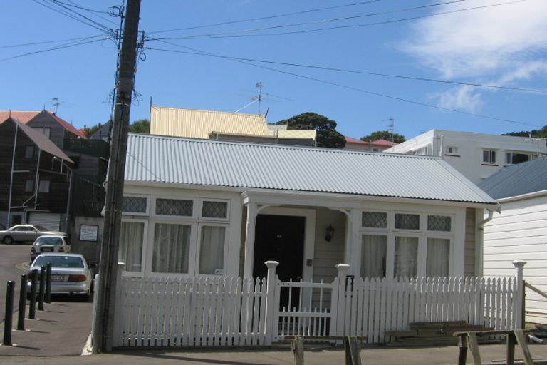 Photo of property in 89 Elizabeth Street, Mount Victoria, Wellington, 6011