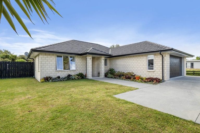 Photo of property in 16 Jack Boyd Drive, Mangawhai Heads, Mangawhai, 0573