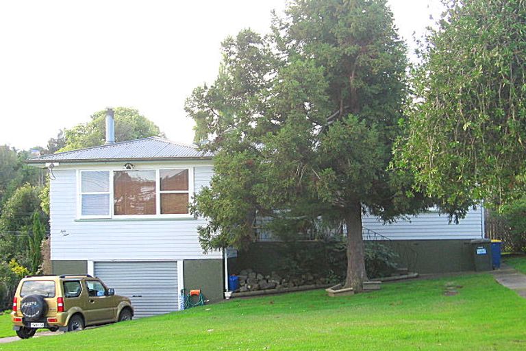 Photo of property in 59 Chorley Avenue, Massey, Auckland, 0614