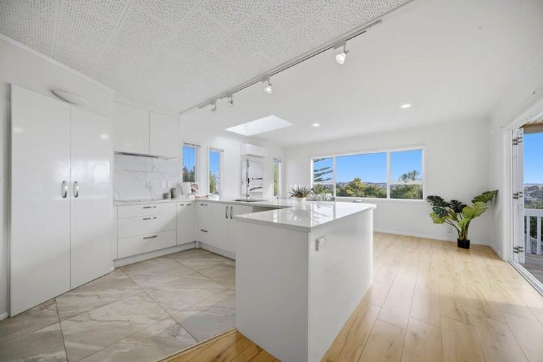 Photo of property in 108 Coronation Road, Hillcrest, Auckland, 0627