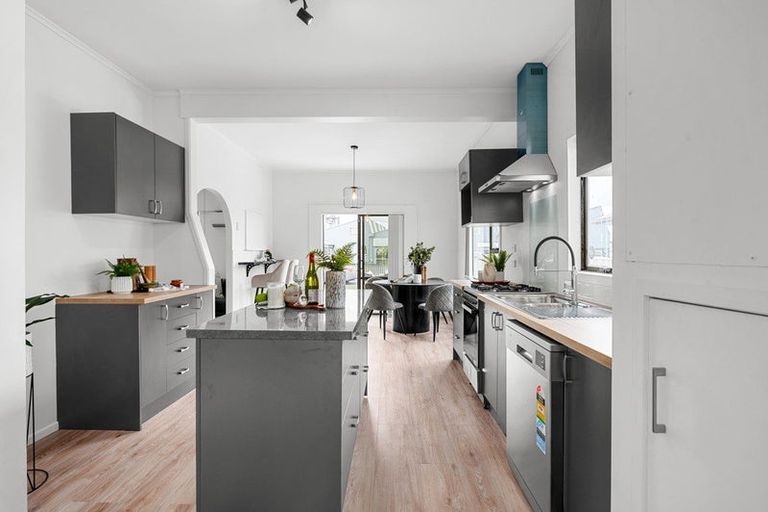 Photo of property in 34 Higgins Road, Frankton, Hamilton, 3204