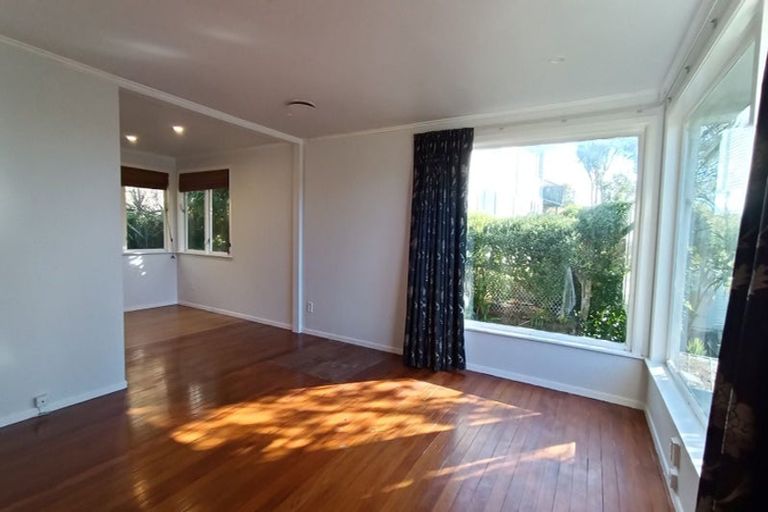 Photo of property in 8 Prospect Terrace, Johnsonville, Wellington, 6037