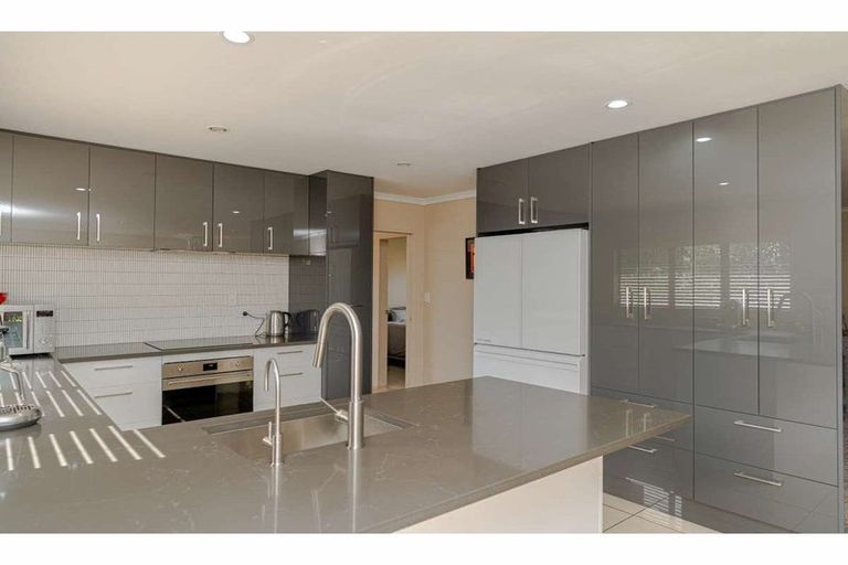 Photo of property in 37 Rarere Terrace, Kerikeri, 0230