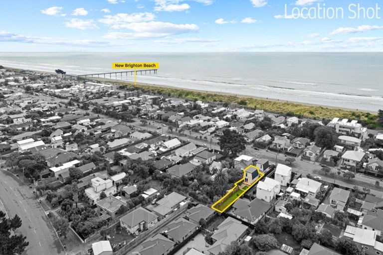 Photo of property in 2/114 Oram Avenue, New Brighton, Christchurch, 8061