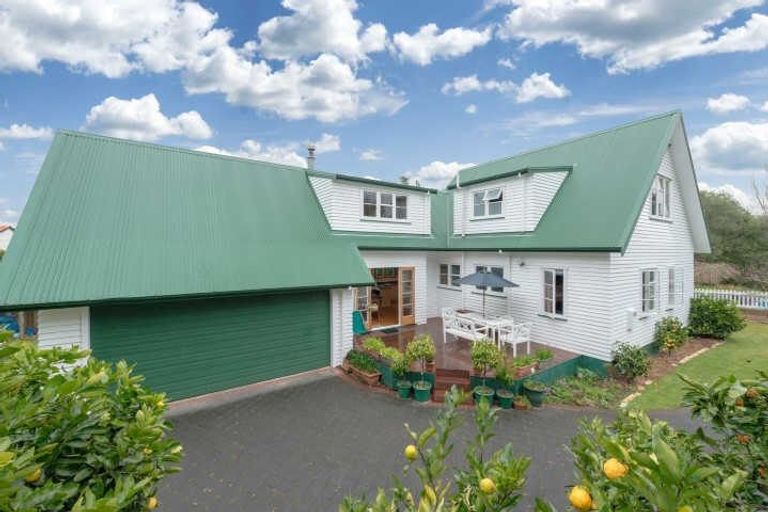 Photo of property in 1 Jellicoe Drive, Hamilton East, Hamilton, 3216