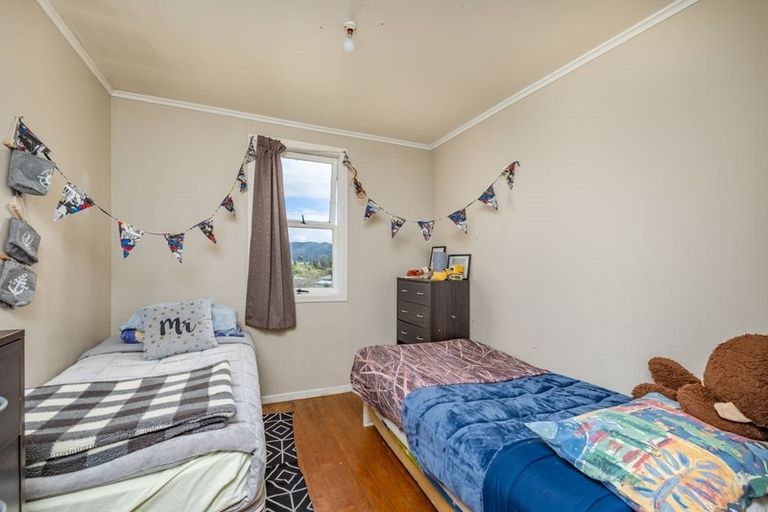 Photo of property in 14 Whiteman Road, Kawakawa, 0210