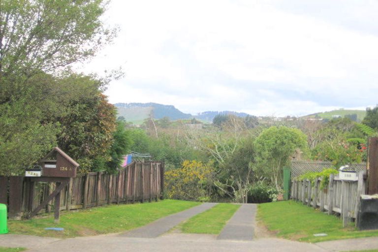 Photo of property in 128 Ohauiti Road, Hairini, Tauranga, 3112