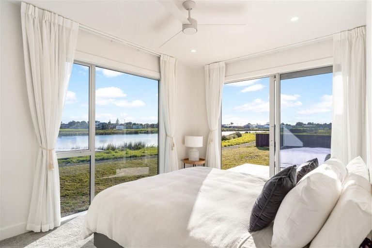 Photo of property in 218 Hamiora Street, Matarangi, 3592