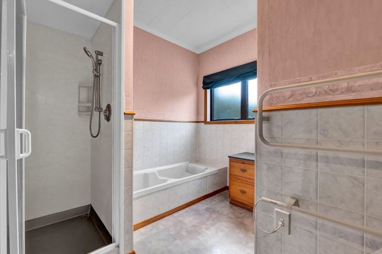 Photo of property in 147 Regan Street, Stratford, 4332