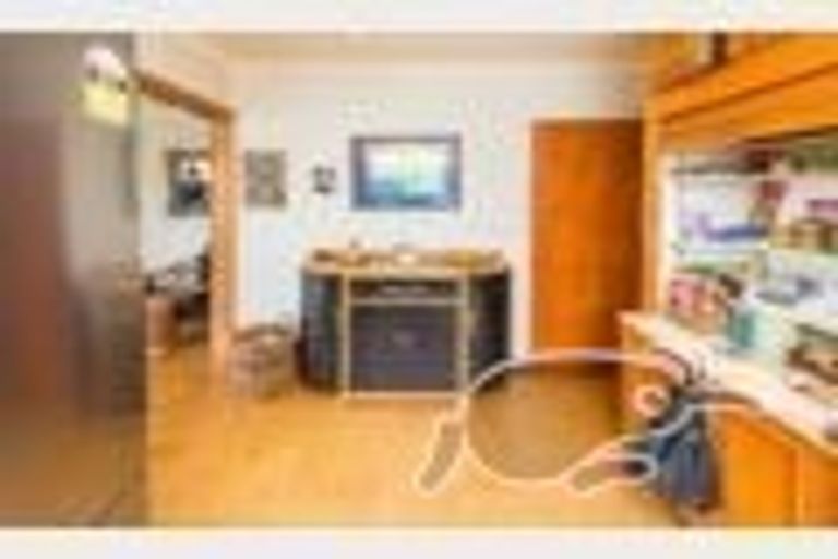 Photo of property in 37 Karewa Street, Castlecliff, Whanganui, 4501