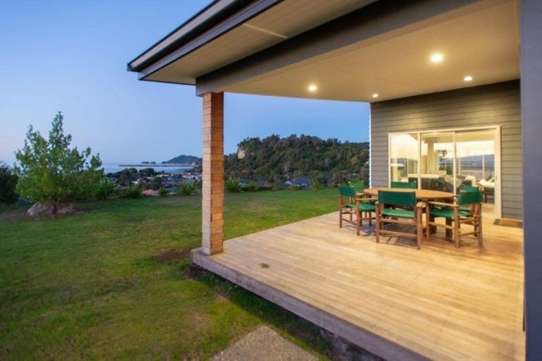 Photo of property in 16 Sandridge Terrace, Pohara, Takaka, 7183