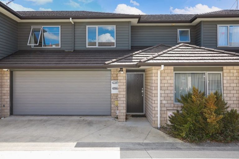 Photo of property in 2/19 Abbotsford Street, Whitiora, Hamilton, 3200