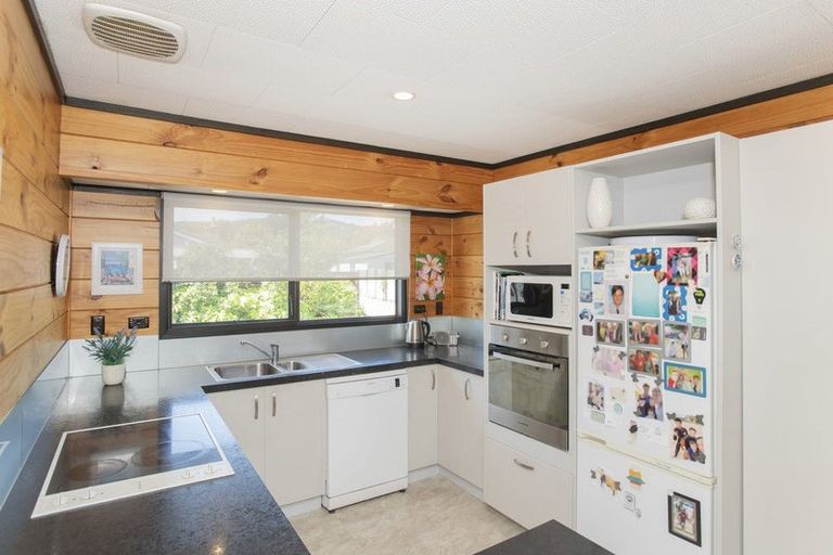 Photo of property in 12 Oak Street, Mangapapa, Gisborne, 4010