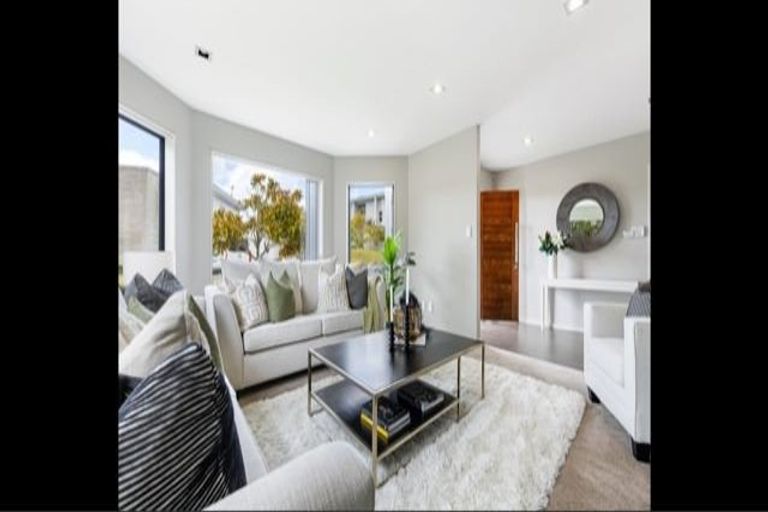 Photo of property in 46 Newbury Place, Schnapper Rock, Auckland, 0632