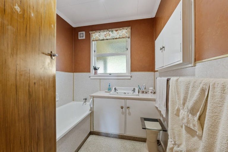 Photo of property in 46a Cumming Street, Okato, 4335