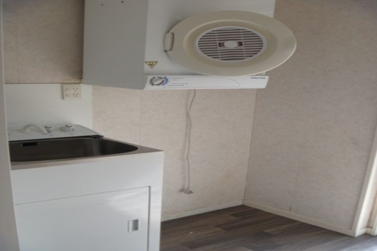 Photo of property in 2/59 Fernaig Street, Papakura, 2110