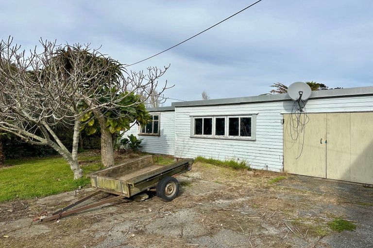 Photo of property in 5-7 Wharf Road, Karamea, 7893