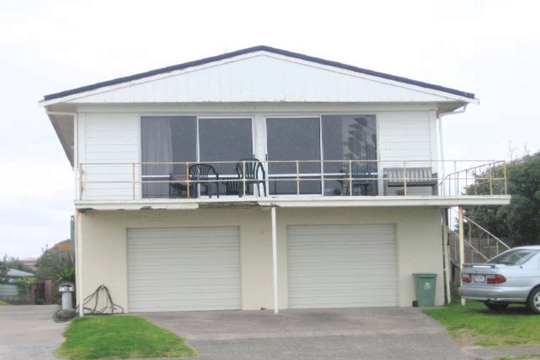 Photo of property in 168a Marine Parade, Mount Maunganui, 3116